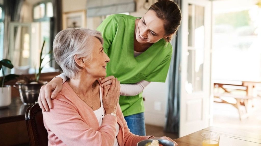 ¿Por qué se enfadan? La clave para entender el Alzheimer en casa